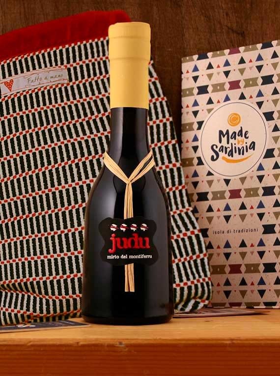Confezione regalo "Breve storia di Sardegna"